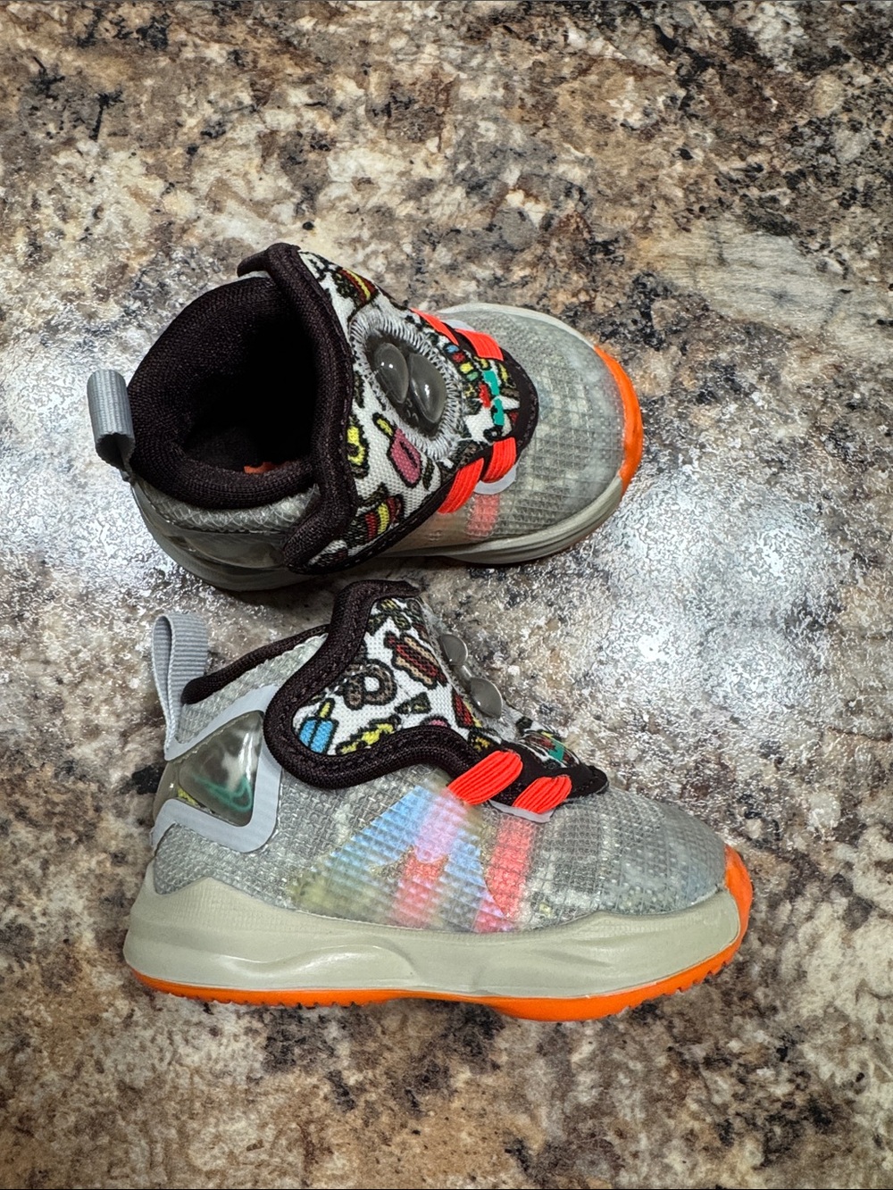 Nike LeBron 19 TD Fast Food Toddler Shoes Size 2C DD0417-001